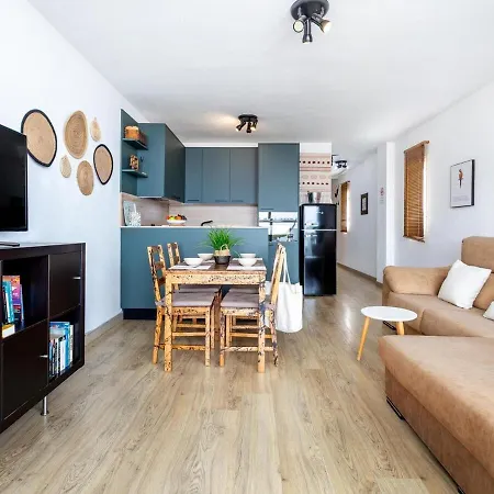 アパート Amazing View Roque Del Conde 46 アデヘ